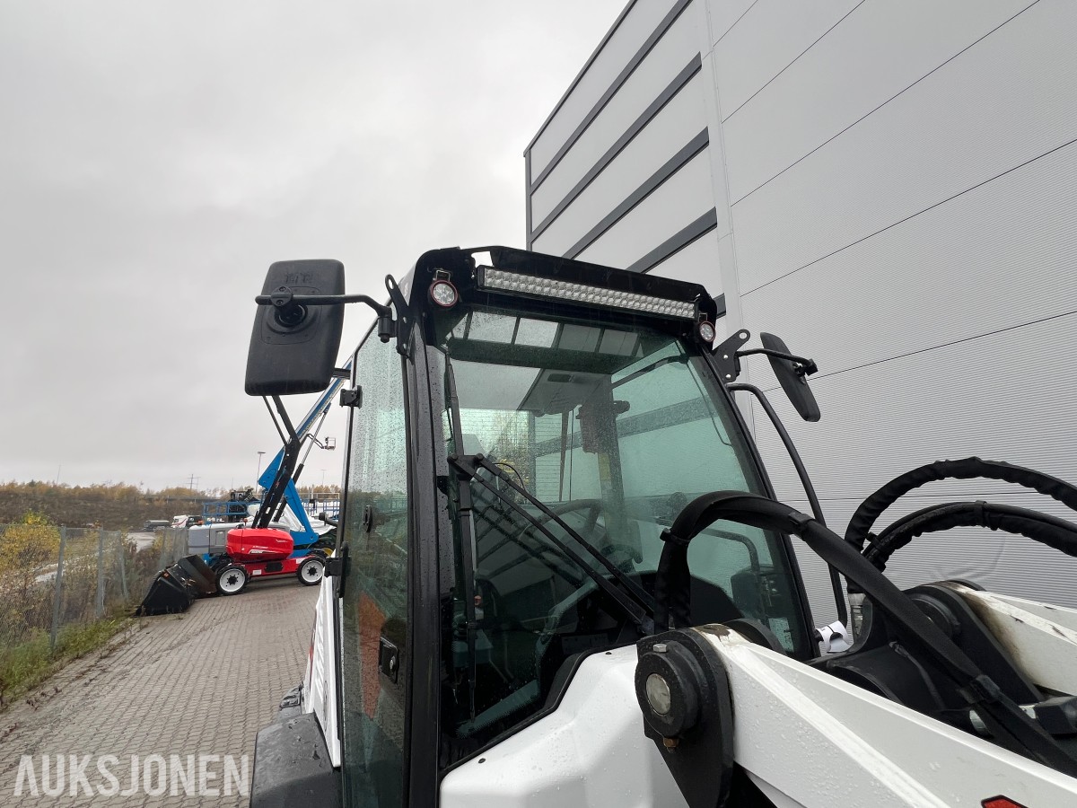 2024 Bobcat L95 hydrauliske gaffler, lite timer!