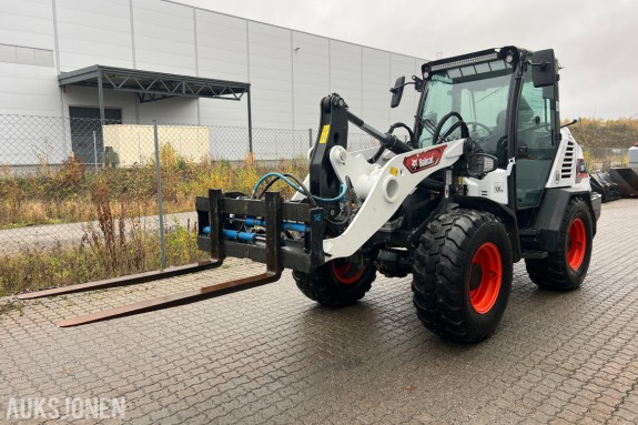 2024 Bobcat L95 hydrauliske gaffler, lite timer!