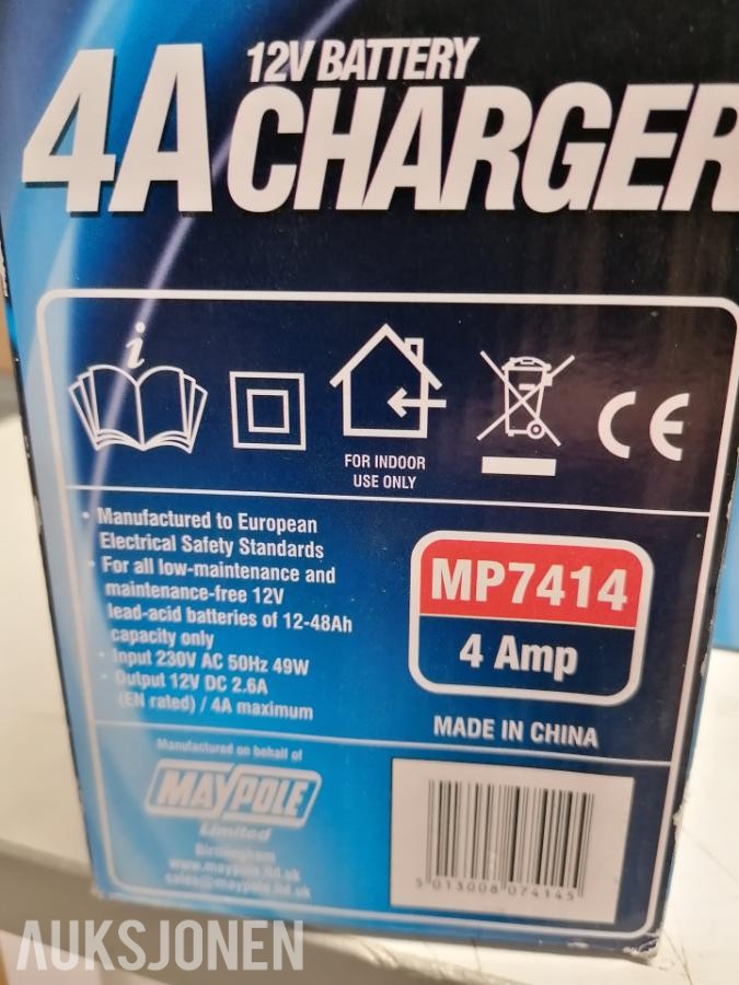 5 stk Helt nye 12 V Batteriladere fra Maypole
