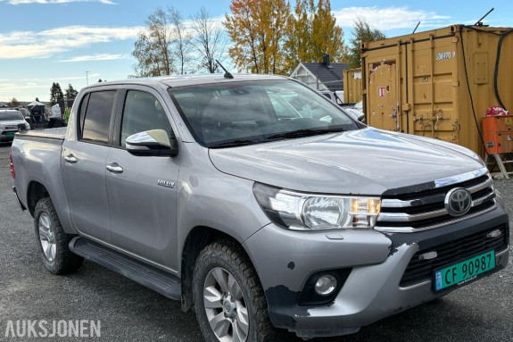 2017 Toyota HiLux 2,4 150HK 4WD AUT DC HENGERFESTE KAMERA CRUISE