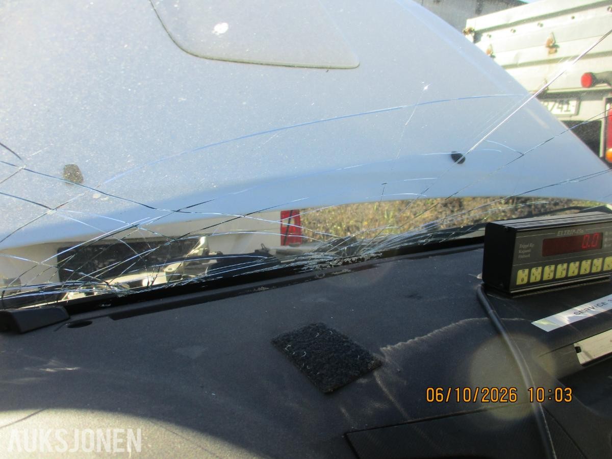 2006 TOYOTA HILUX 2.5 DIESEL 120HK 4WD REP.OBJEKT/ DELEBIL *INGEN MINSTEPRIS*