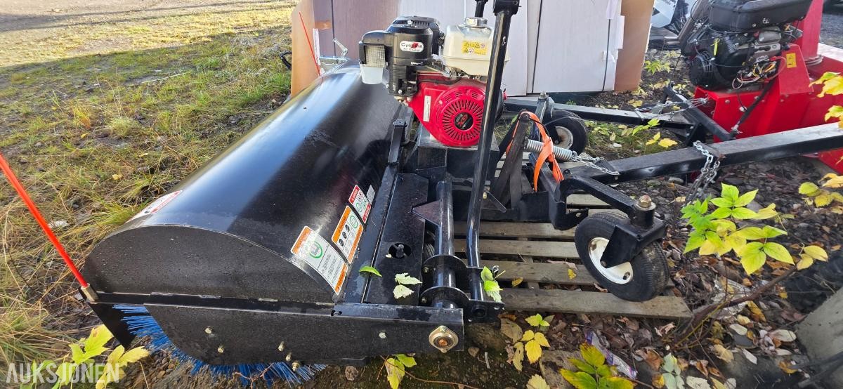 2024 Berco/Mac feiemaskin med Honda GX340 Feiekost Atv