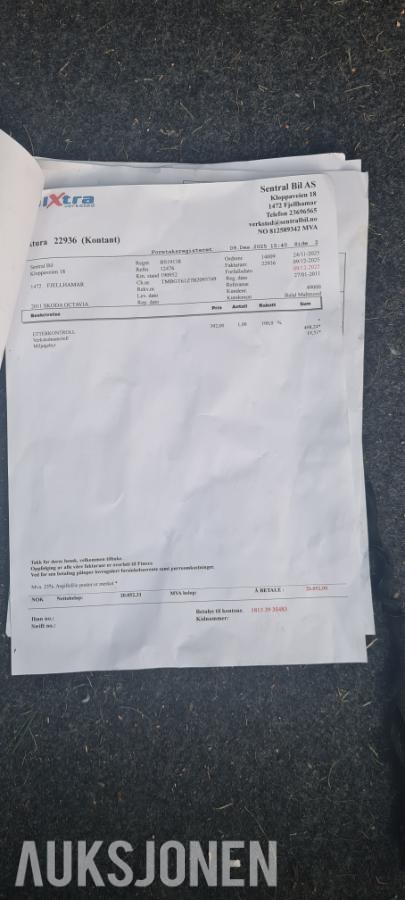 2011 Skoda Octavia 1.6 Diesel 105hk Cruisekontroll, Kupevarmer S+V Dekk