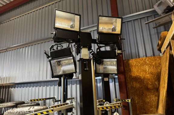 2016 Generac CTF 10 MT lystårn med 4 kraftige lamper 230 volt