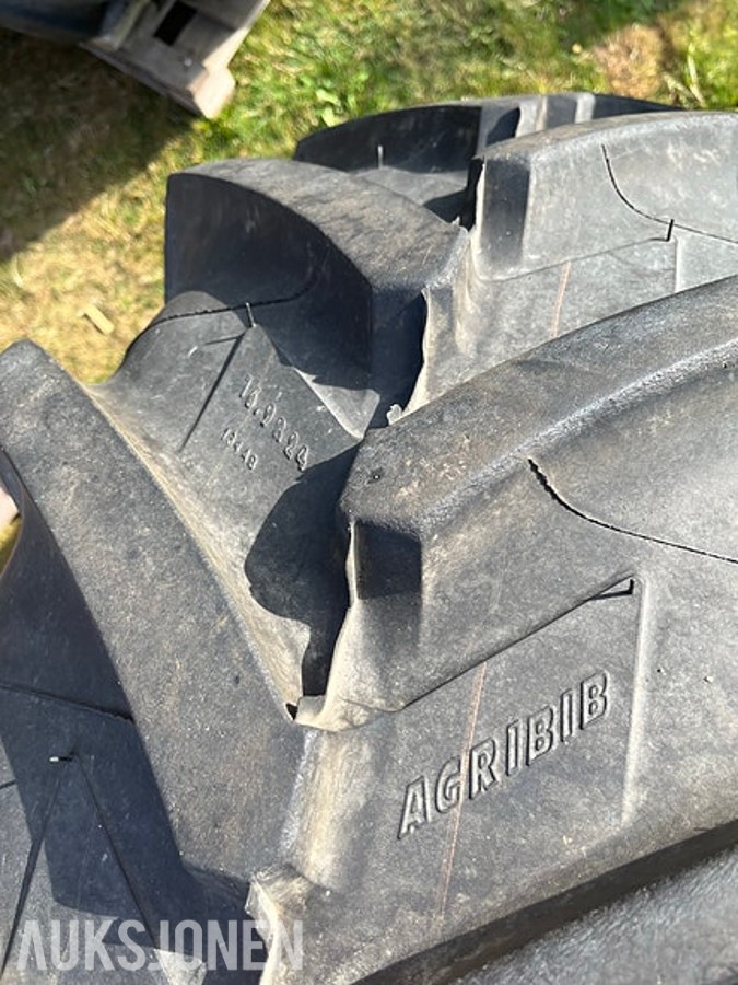 Michelin Sett (4stk) traktorhjul - Agribib - Nylakkert felger