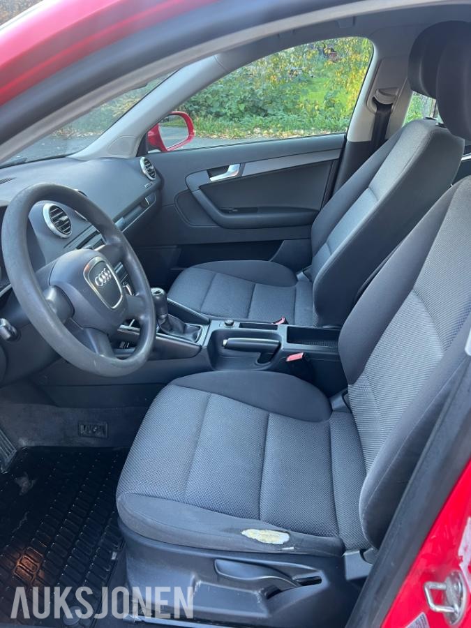2011 Audi A3, A3 1.6-102