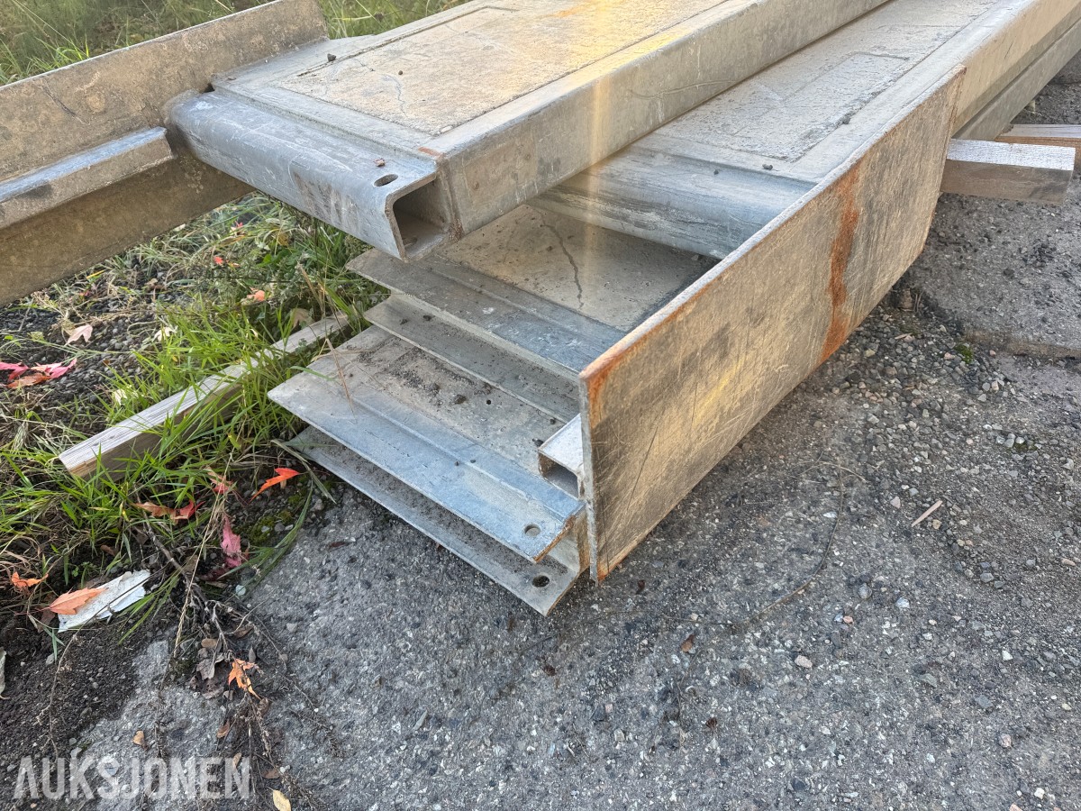 4 Stk Protec sperreelementer i stål med betongfylling 