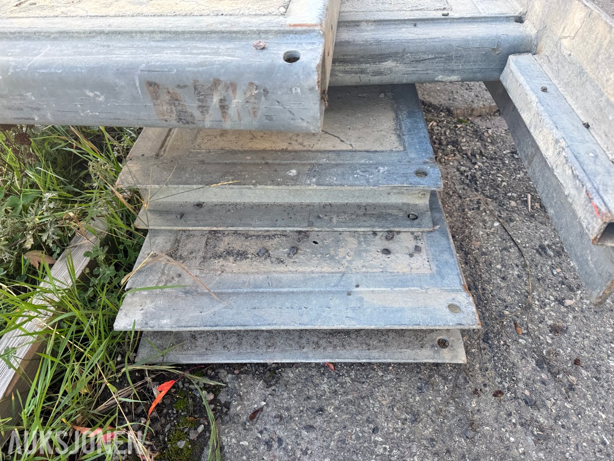 4 Stk Protec sperreelementer i stål med betongfylling 