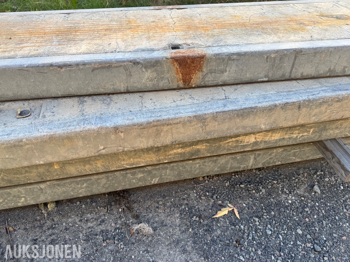 4 Stk Protec sperreelementer i stål med betongfylling 