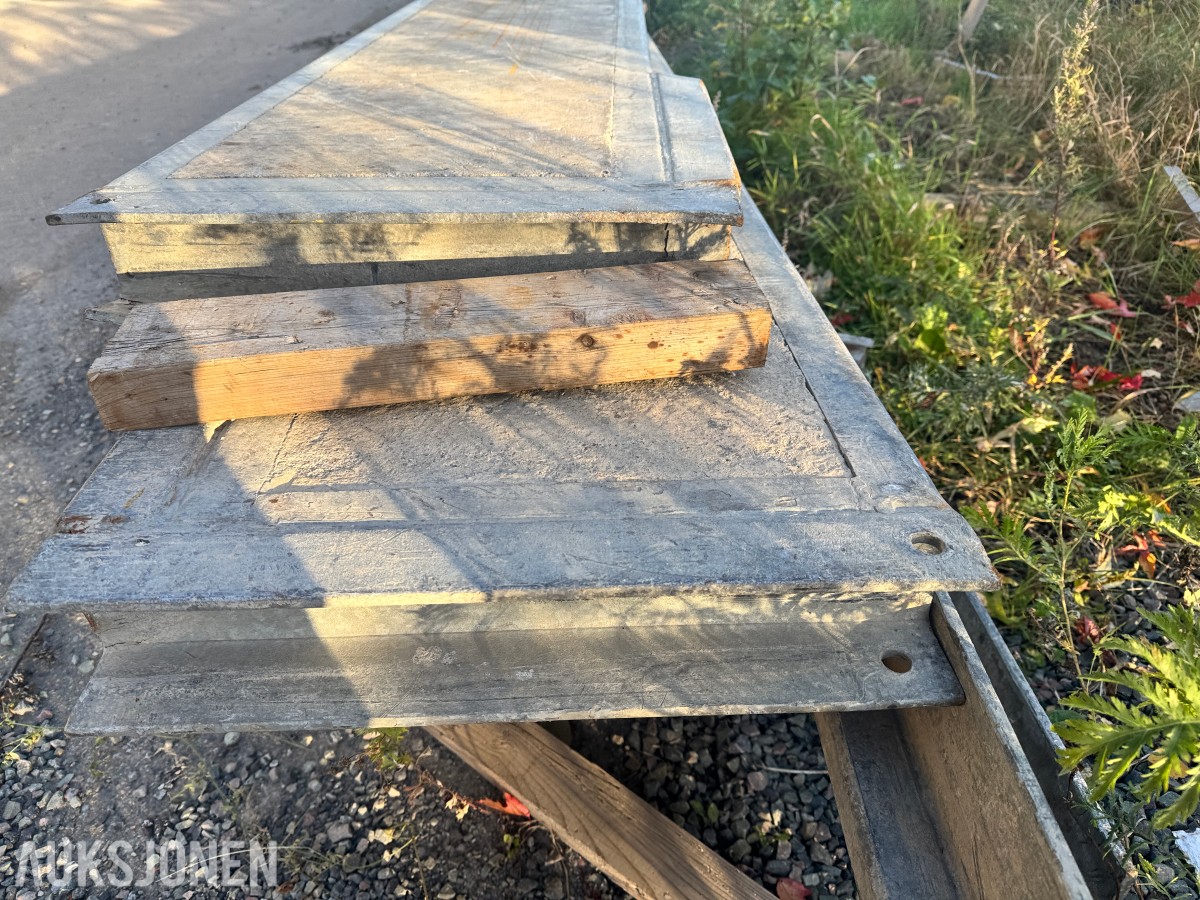 4 Stk Protec sperreelementer i stål med betongfylling 