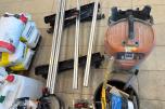 Byggverktøy med Makita og STIHL støvsugere, arbeidsbord og murerutsty