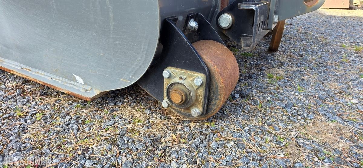 2020 Snowek H150 feiekost, vanntank, sidekost