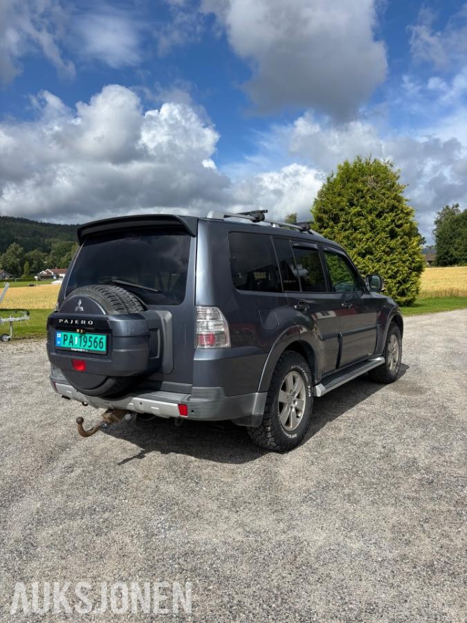 2007 Mitsubishi PAJERO 3.2-170 D 4WD, 281150km