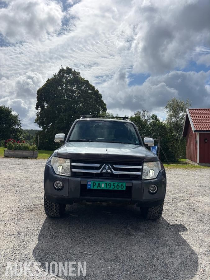 2007 Mitsubishi PAJERO 3.2-170 D 4WD, 281150km