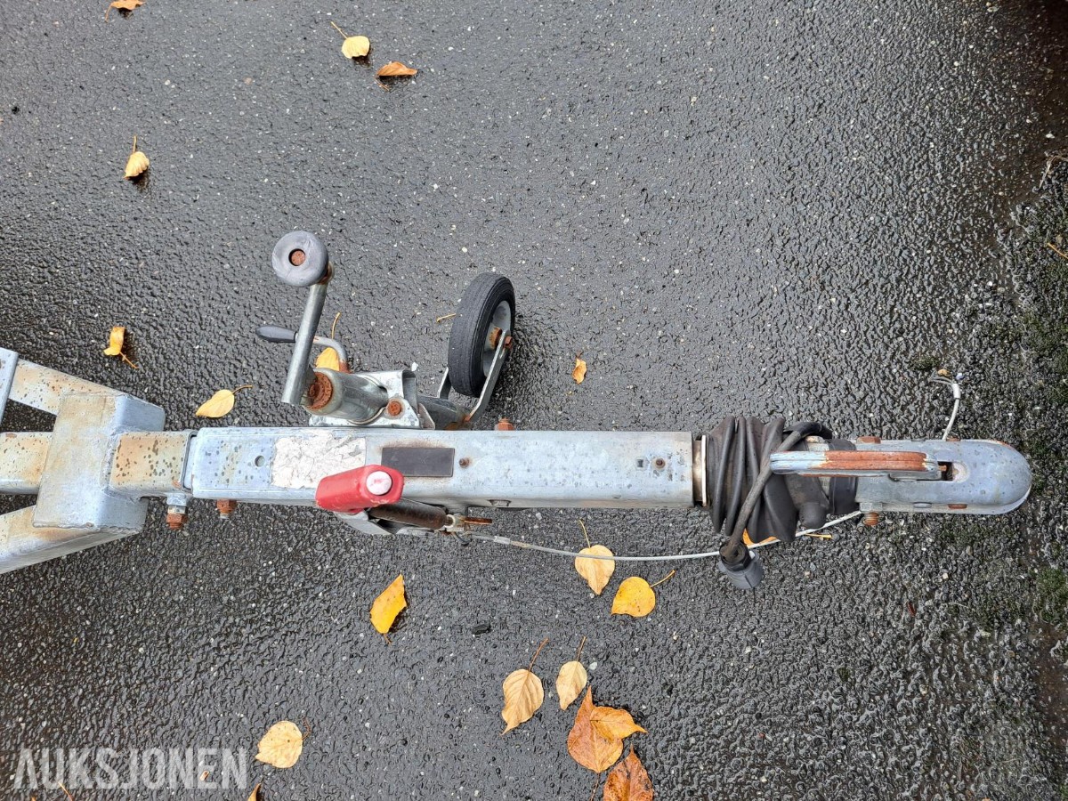 1992 Brenderup Varehenger - Selges som reparasjons objekt