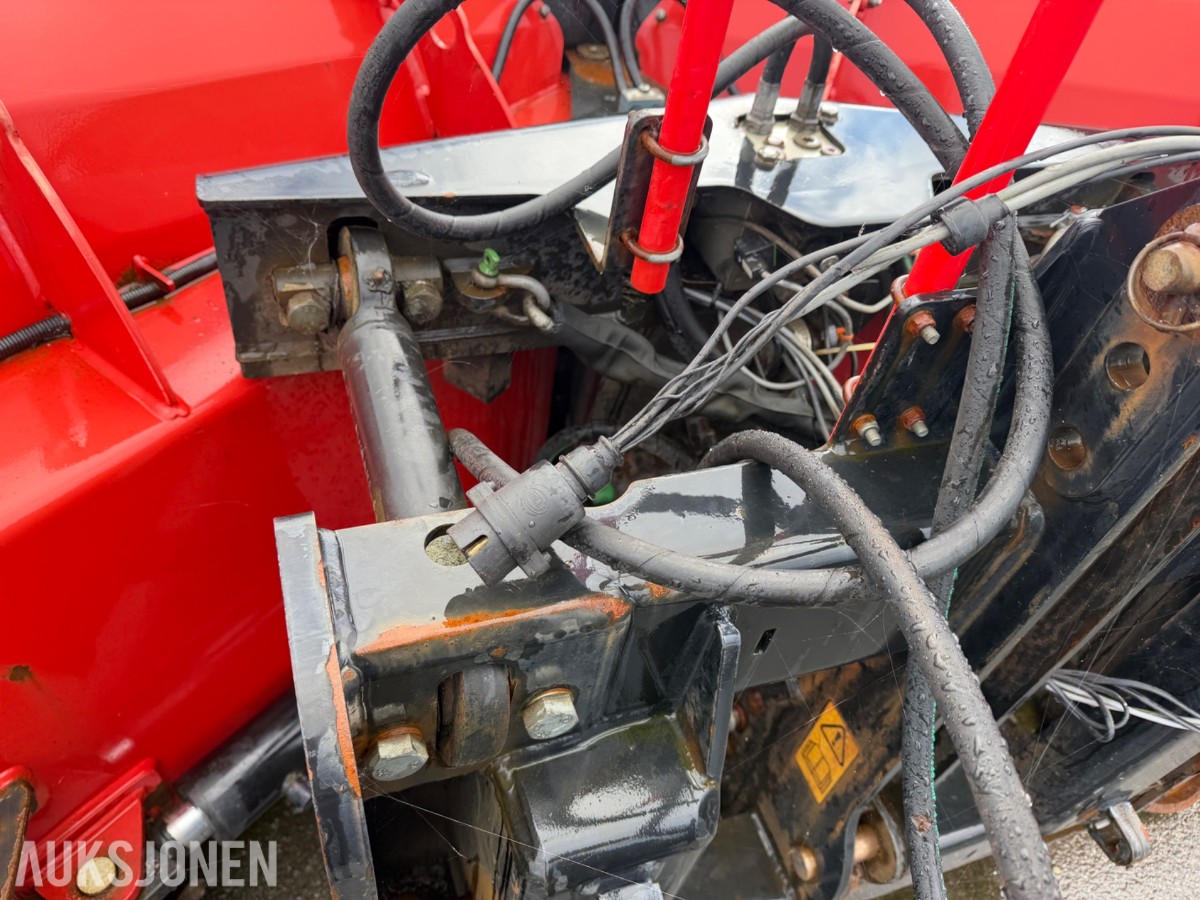 Tokvam VT320 V-plog / brøyteskjær
