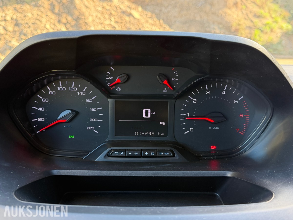 2019 PEUGEOT PARTNER 1,5 HDI - RYGGEKAMERA CRUISE HENGERFESTE
