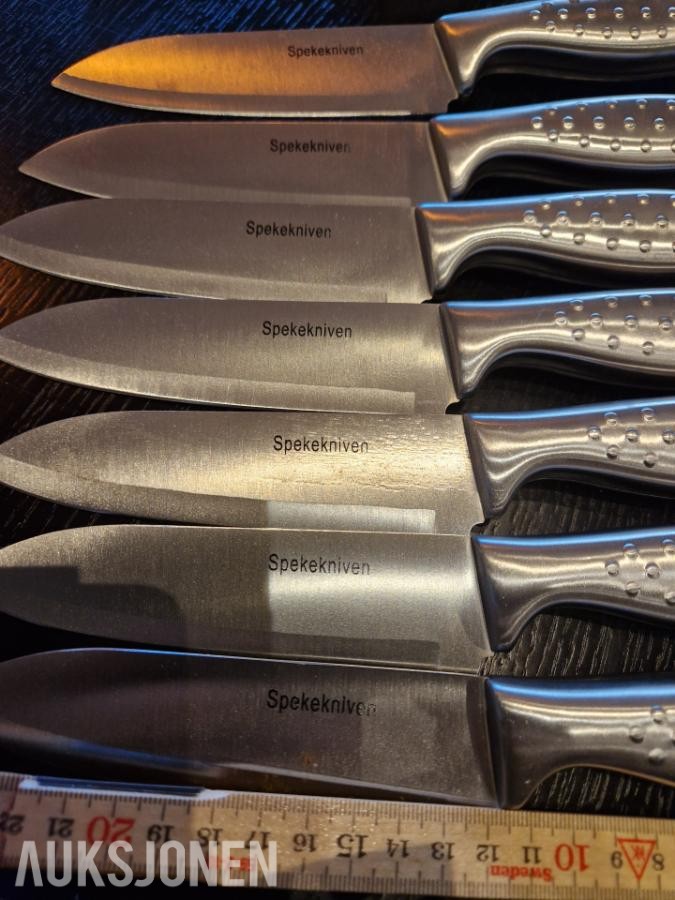 150 stk spekekniver med 45 stk spekefjøler -  Stål og tre