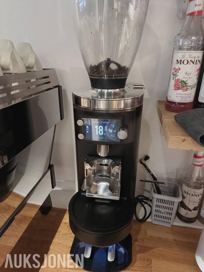 Mahlkönig E65S GbW + Puqpress M3