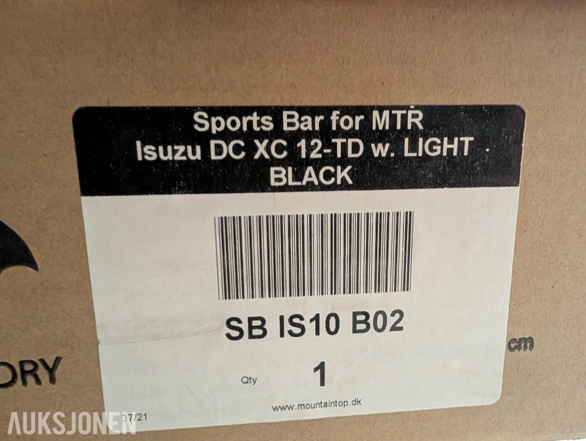 2020 Mountain Top Isuzu D-Max Mountain Top Roll