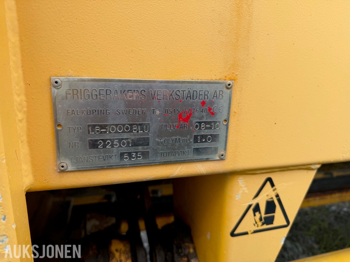 2010 Falköping LB 1000 spreder
