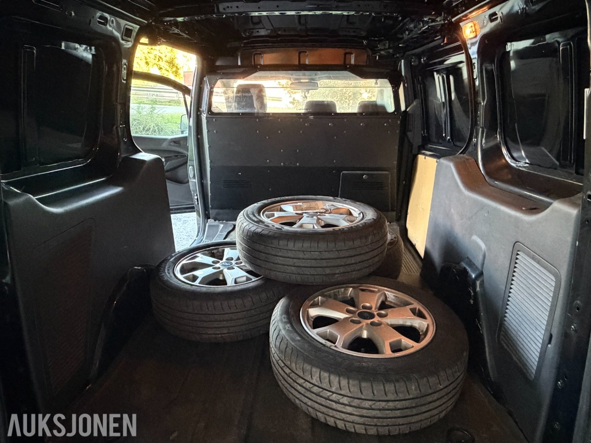Ford Transit Connect 1.5 diesel automat – 3-seter – 2018 – reparasjonsobjekt