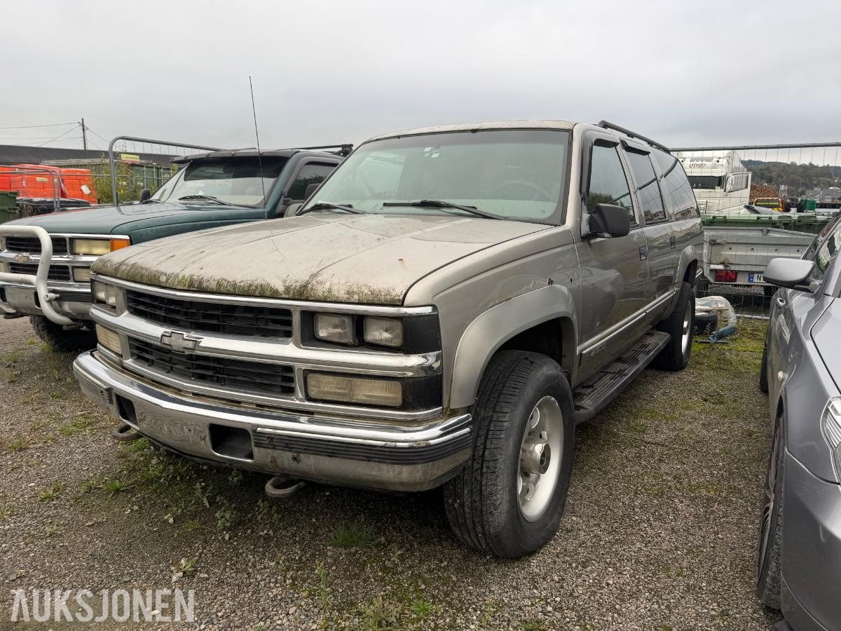 1999 CHEVROLET SUBURBAN 6.5D 194HK 4X4 REP. OBJEKT