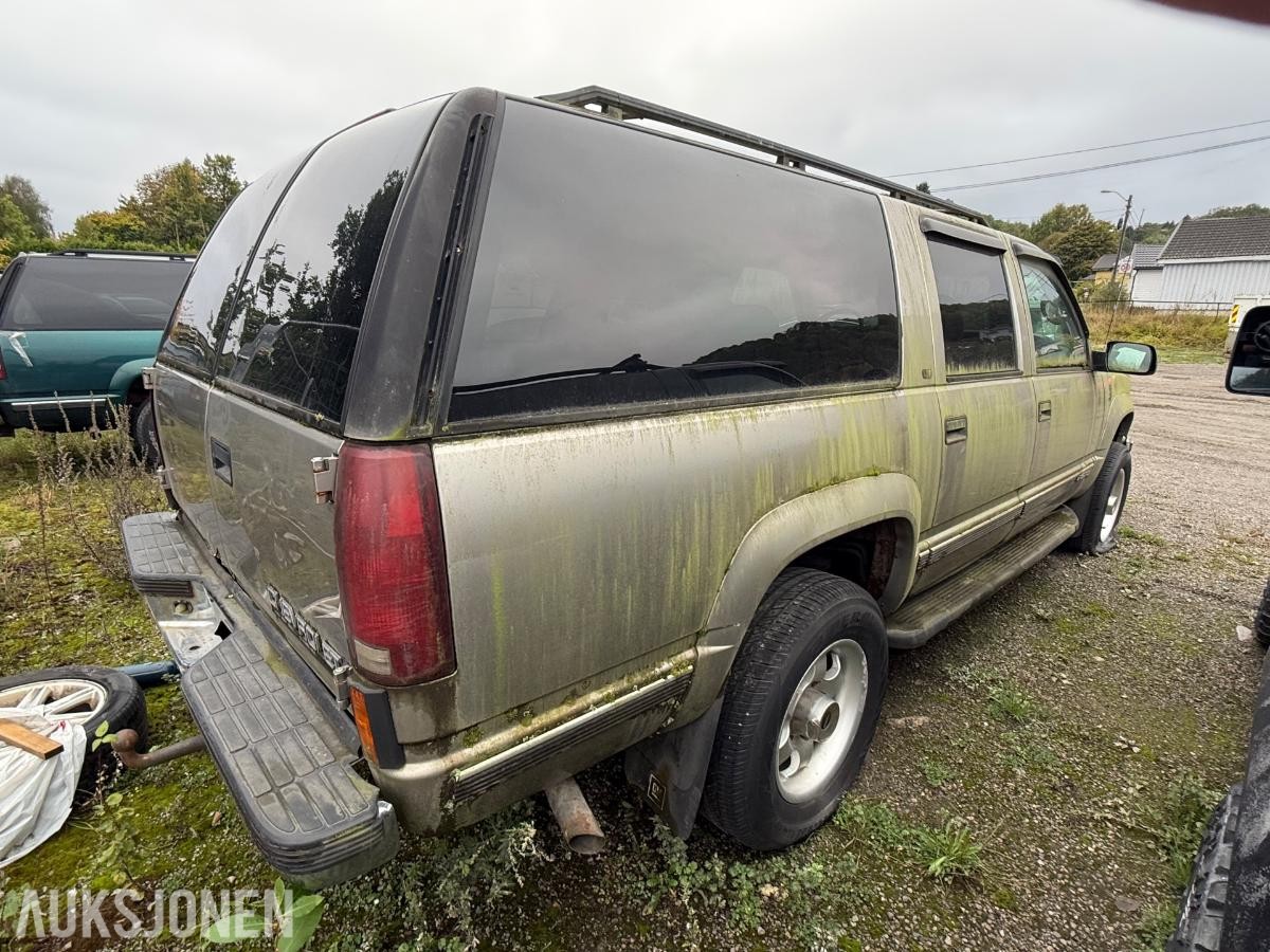 1999 CHEVROLET SUBURBAN 6.5D 194HK 4X4 REP. OBJEKT