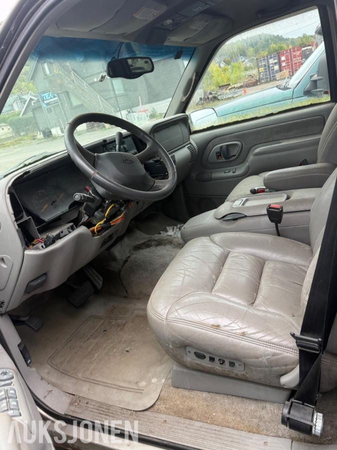 1999 CHEVROLET SUBURBAN 6.5D 194HK 4X4 REP. OBJEKT