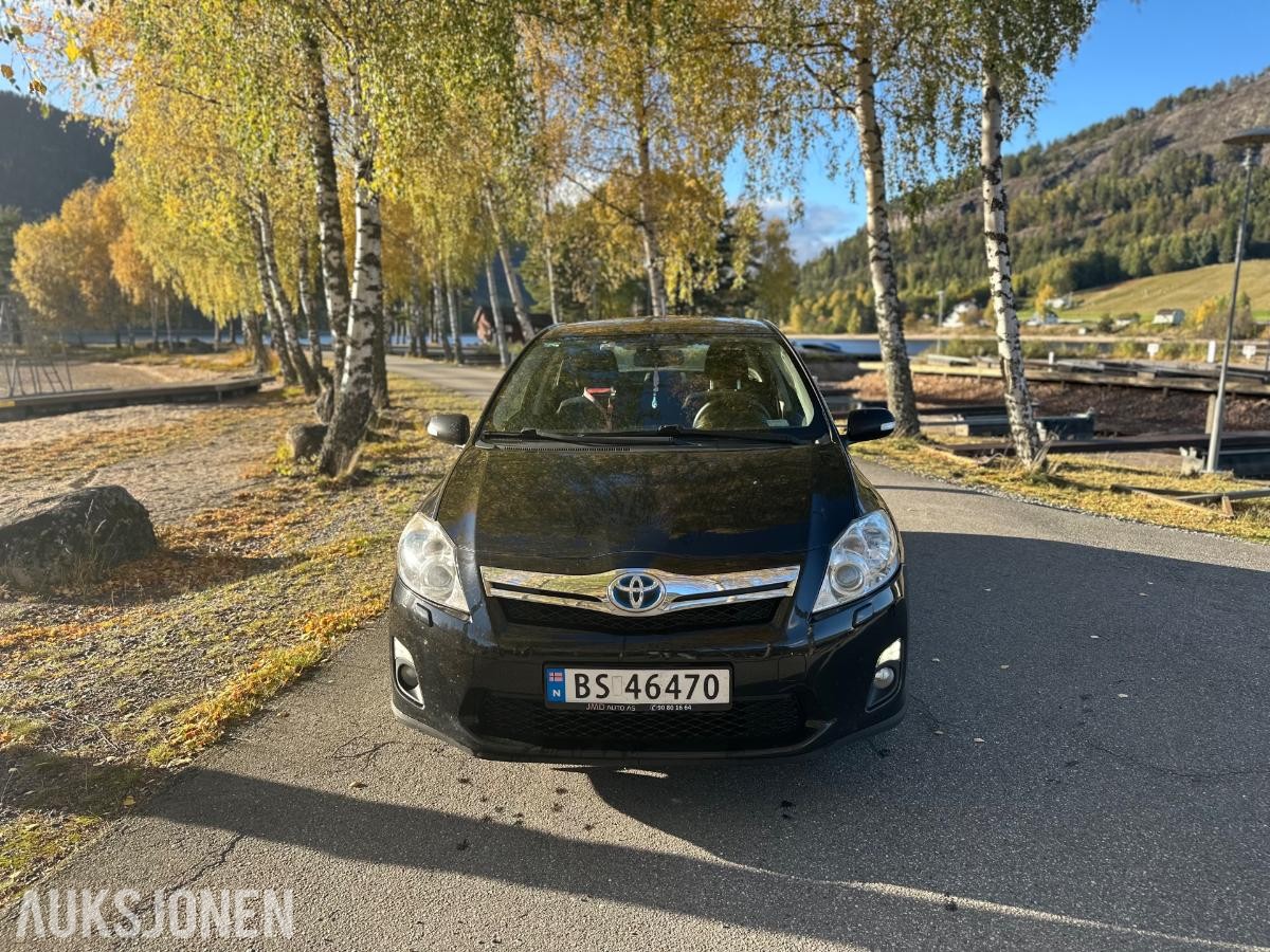 2012 Toyota Auris 1.8 Hybrid 136hk Ryggekamera, S+V dekk Reparasjonsobjekt