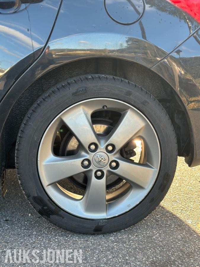 2012 Toyota Auris 1.8 Hybrid 136hk Ryggekamera, S+V dekk Reparasjonsobjekt