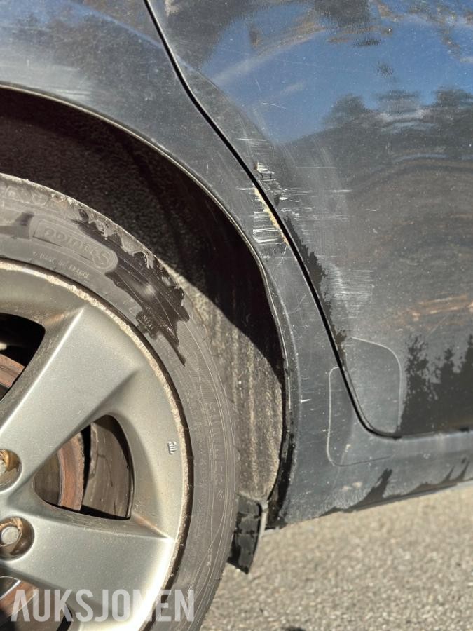 2012 Toyota Auris 1.8 Hybrid 136hk Ryggekamera, S+V dekk Reparasjonsobjekt