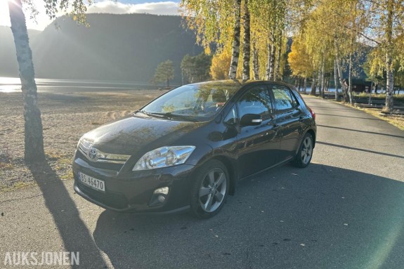 2012 Toyota Auris 1.8 Hybrid 136hk Ryggekamera, S+V dekk Reparasjonsobjekt