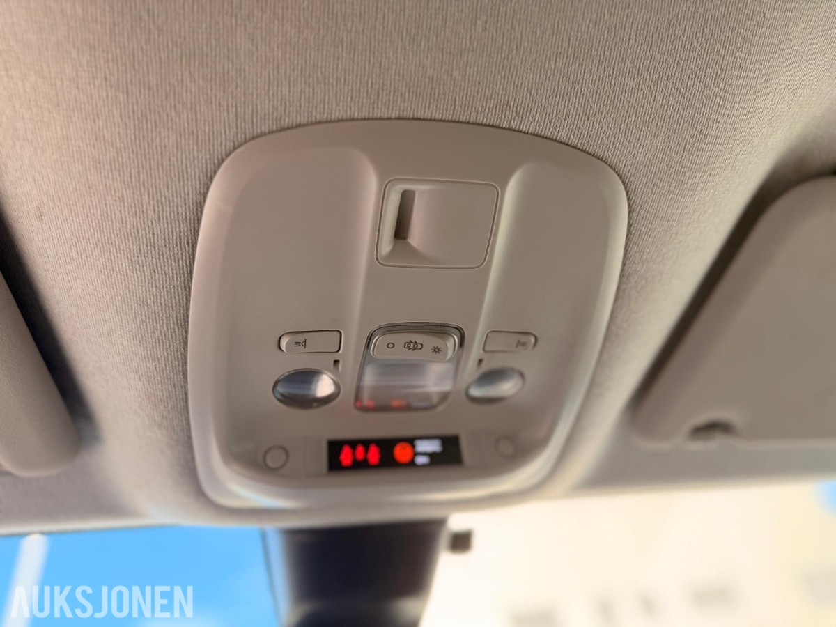 2018 PEUGEOT EXPERT 2.0 BLUEHDI 120 L2 HENGERFESTE KAMERA