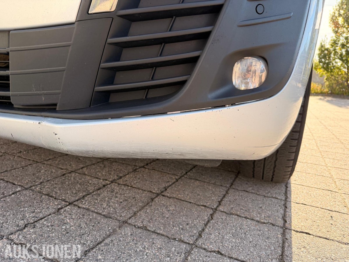 2018 PEUGEOT EXPERT 2.0 BLUEHDI 120 L2 HENGERFESTE KAMERA