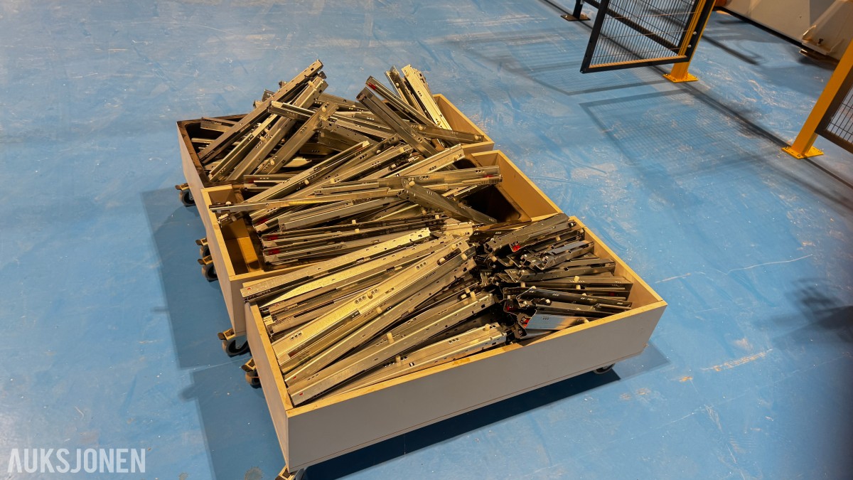 Stort parti Blum TANDEMBOX skuffeskinner / uttrekksskinner – ca. 50 cm