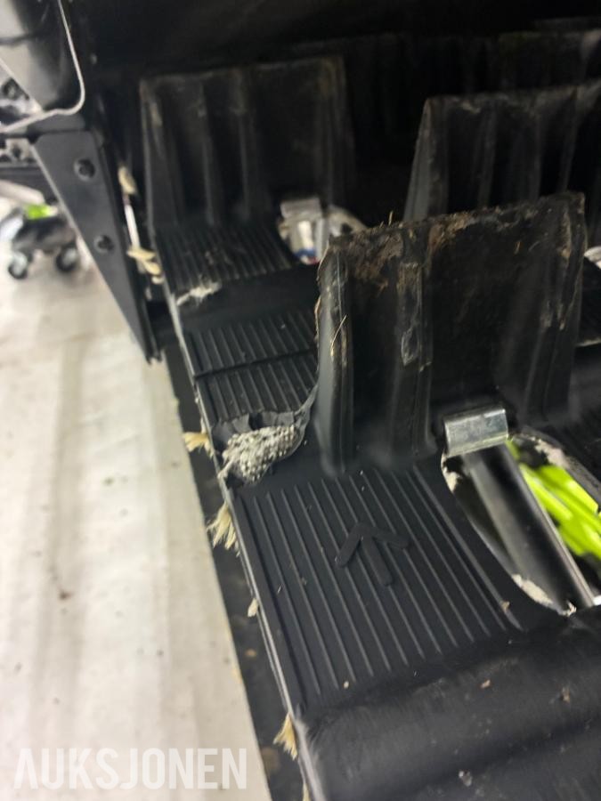 2024 Polaris 9R RMK Khaos Slash snøscooter
