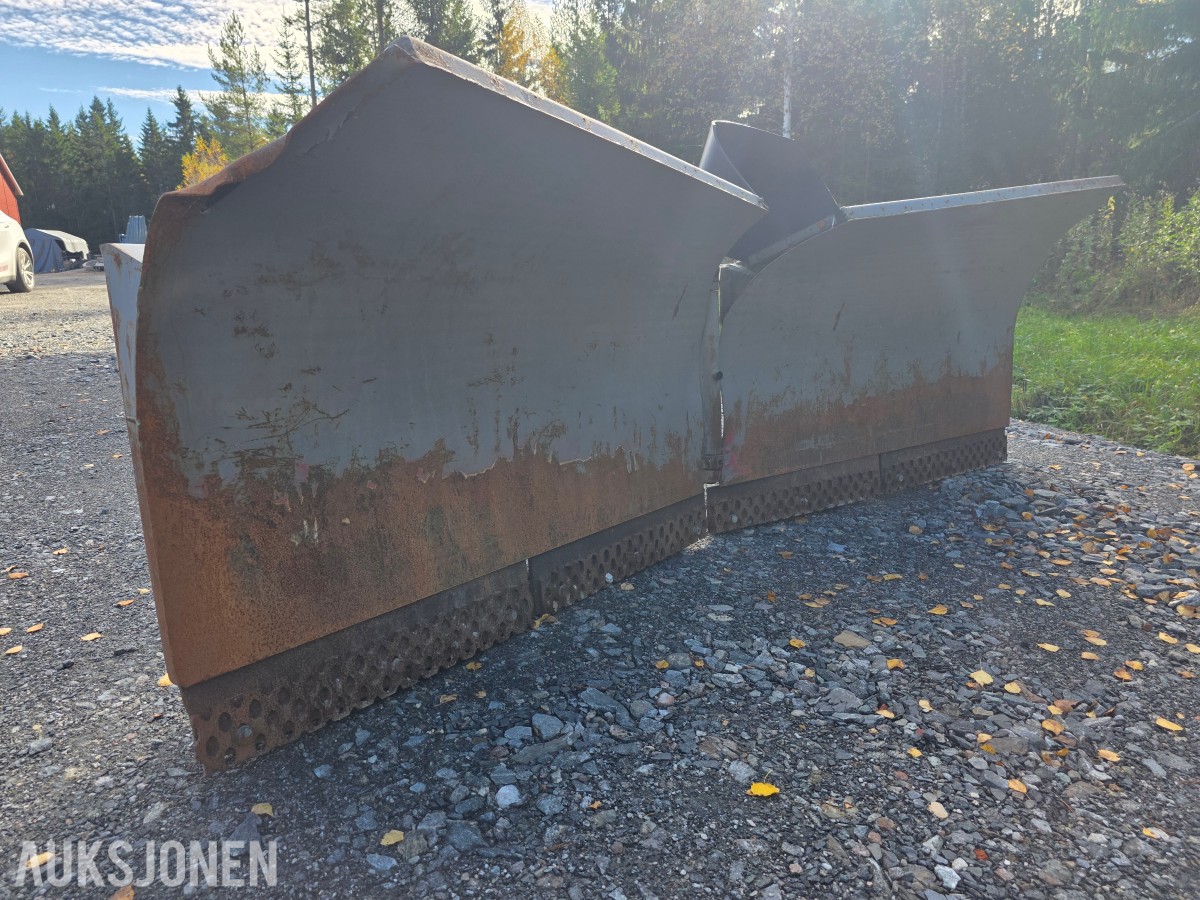 2000 Vreten V-plog BM feste 300 cm