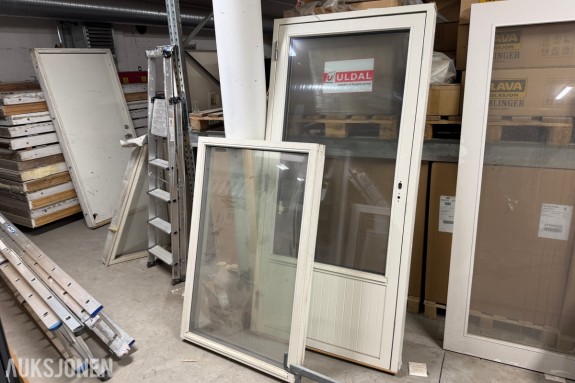 Uldal Terassedør 100x210 og 1 stk. vindu 89x137 selges