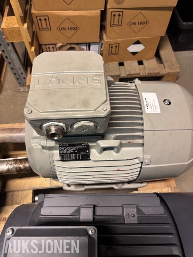Diverse elektromotorer ABB, FläktWoods, Lönne og ASEA