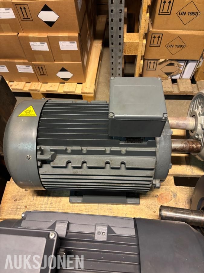 Diverse elektromotorer ABB, FläktWoods, Lönne og ASEA