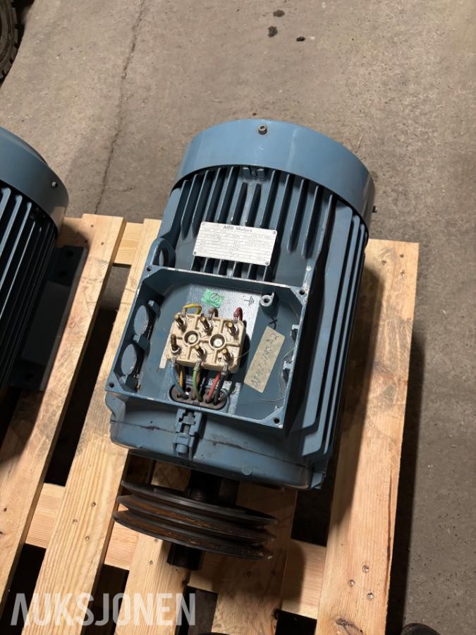 Diverse elektromotorer ABB, FläktWoods, Lönne og ASEA