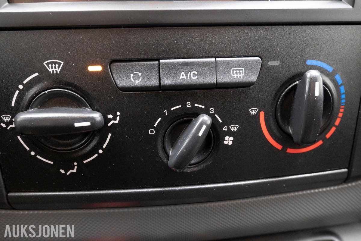 2016 Citroen BERLINGO 1,6 D 99 HK CRUISE AC DAB 