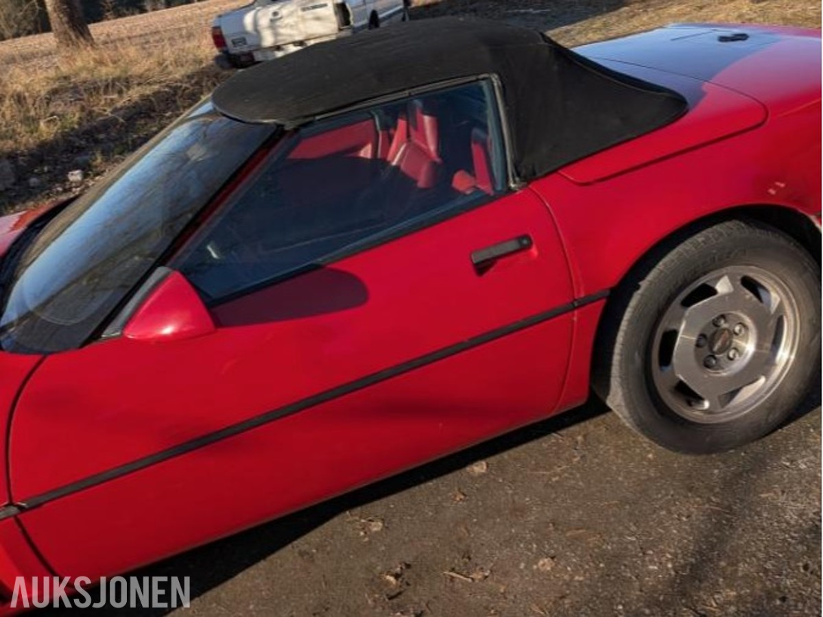 1986 Chevrolet Corvette C4 Cabriolet 