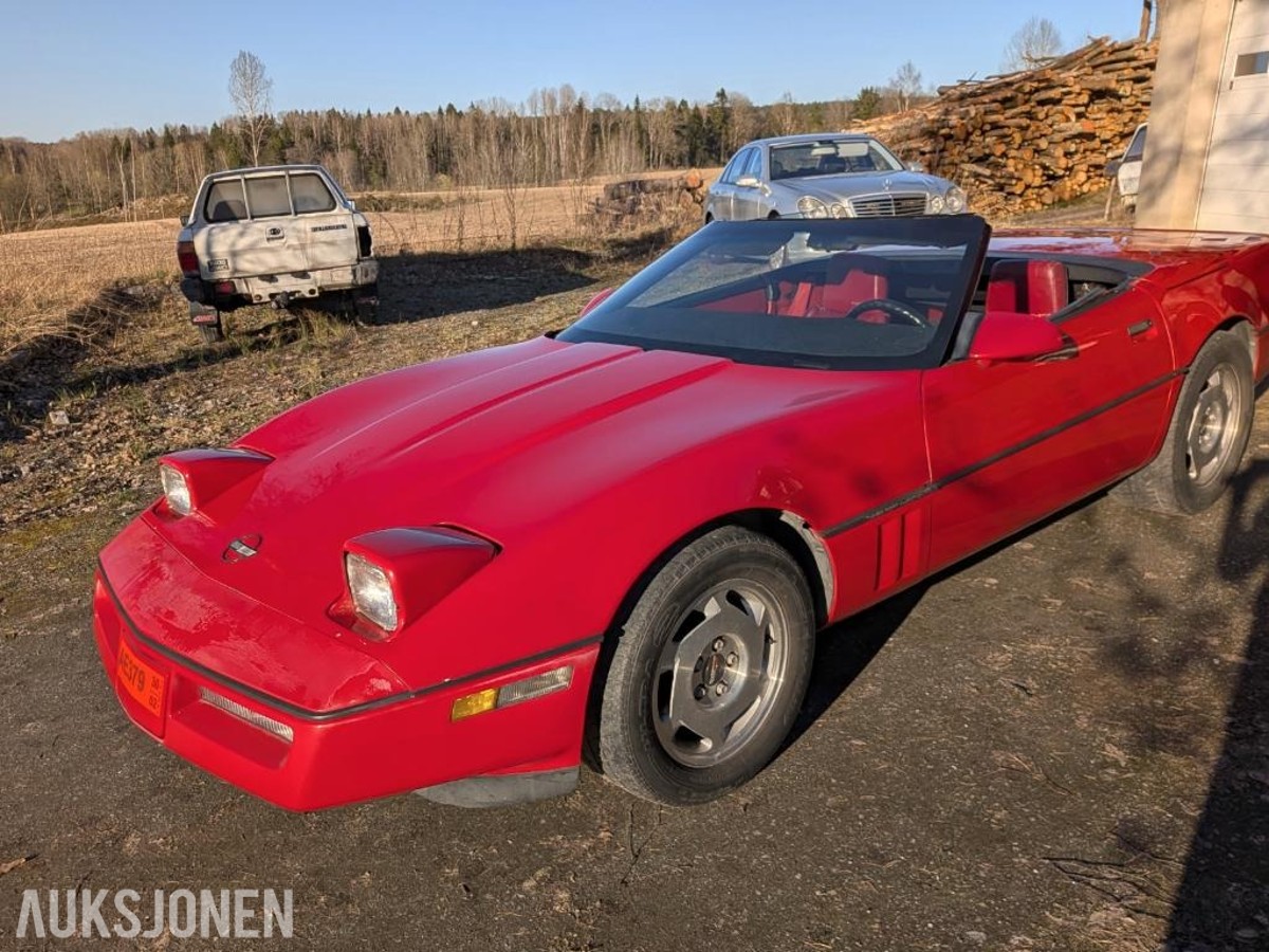 1986 Chevrolet Corvette C4 Cabriolet 