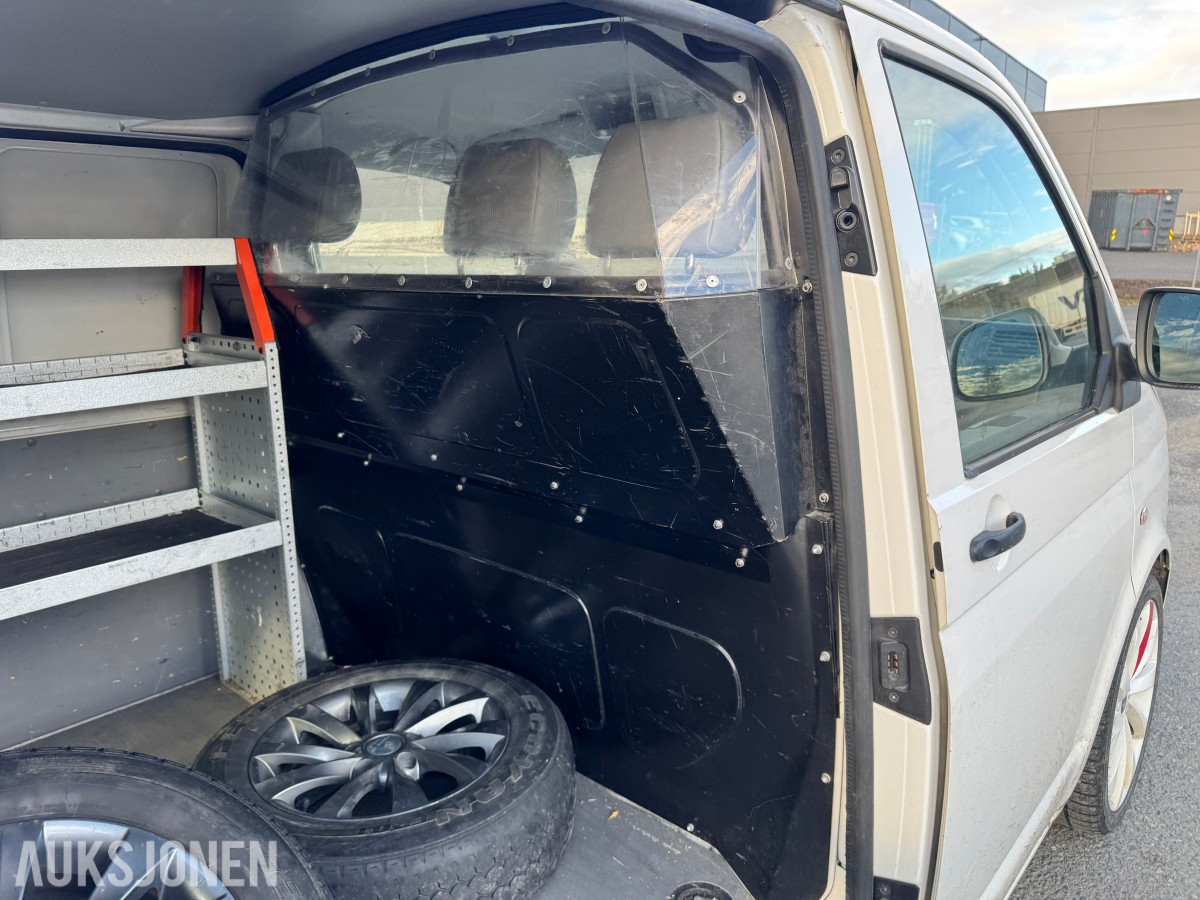 2014 Volkswagen TRANSPORTER 2.0-140 D 4MOTION HENGERFESTE