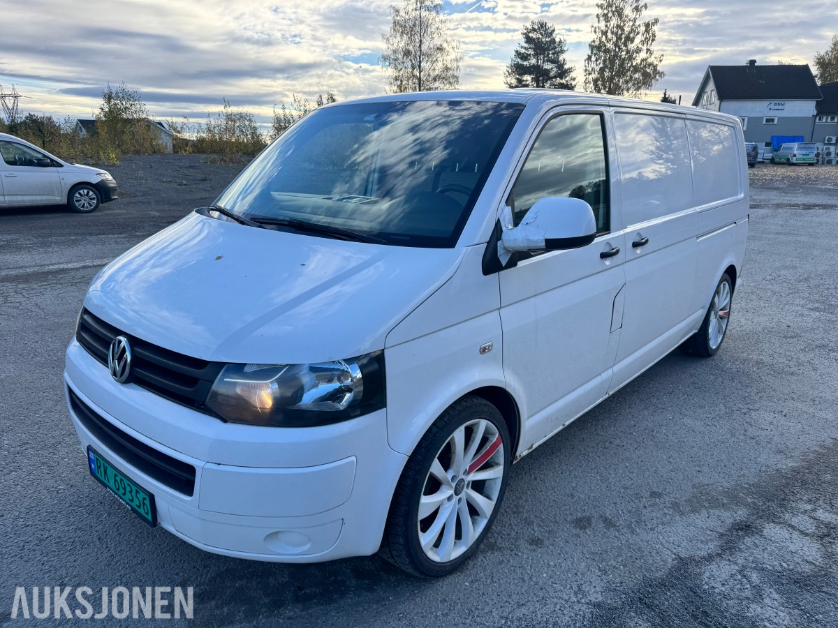 2014 Volkswagen TRANSPORTER 2.0-140 D 4MOTION HENGERFESTE