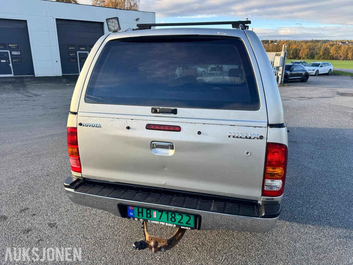 2010 Toyota HILUX 2.5-144 D 4WD, HØY OG LAVSERIE, HENGERFESTE, PLANTOPP