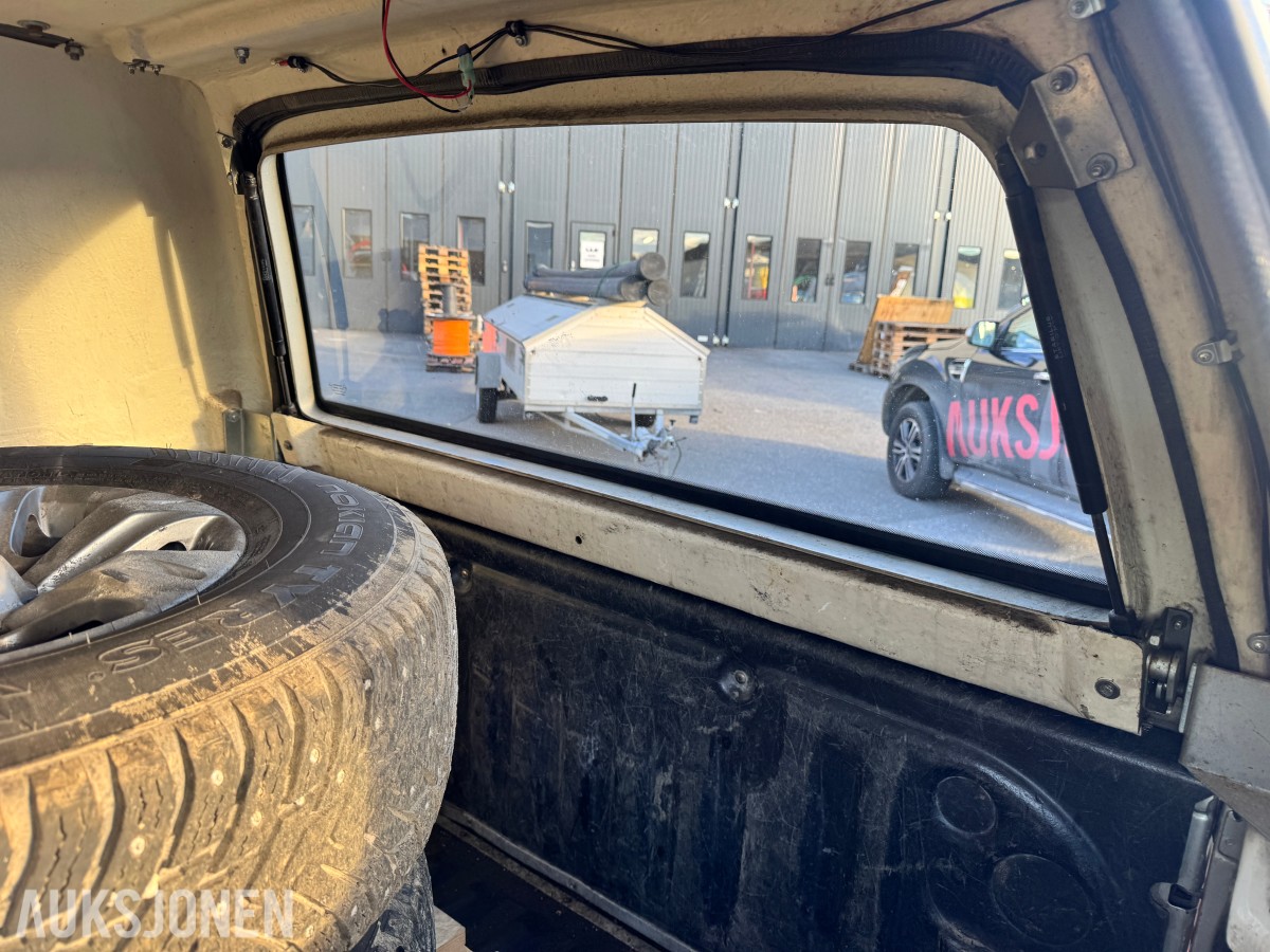 2010 Toyota HILUX 2.5-144 D 4WD, HØY OG LAVSERIE, HENGERFESTE, PLANTOPP