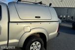2010 Toyota HILUX 2.5-144 D 4WD, HØY OG LAVSERIE, HENGERFESTE, PLANTOPP